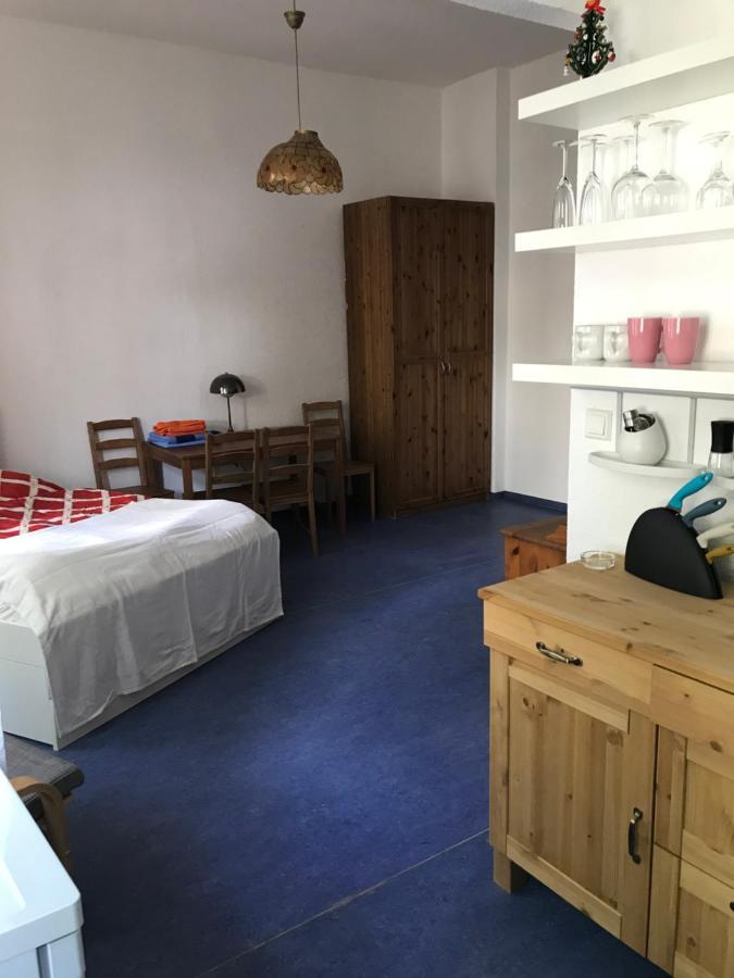 Klein App In Alt - Tegel Daire Berlin Dış mekan fotoğraf